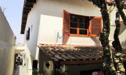 REF 4292 Excelente Sobrado ha 600 m do metrô Parada Inglesa, com 3 dorms sendo 1 suíte com sacada, 6 vagas, 6 X 35, 225 m² A.C.