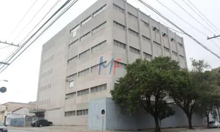 Prédio Comercial 8.730 m² total   - Brás. Ótima localização ,700 m do acesso pela Via Local da Marginal Tietê. REF 7.619