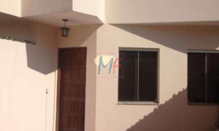 REF. 7.871 - Excelente Sobrado localizado no bairro Vila Formosa, de frente para rua, com 87m² a.u., 3 dorms., 2 vagas de garagem.