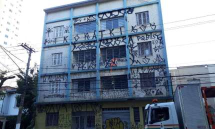 Ótimo Prédio com 525 m² e 1417 a.c.  Frente: 12 m, com 21 aptos , 3 pavimentos , Zoneamento Z3  no Ipiranga. Estuda propostas. REF 10.007