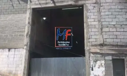Ótimo galpão comercial em barueri,  no bairro jardim califórnia com 950 m² , sendo 400 m2 parte de cima e 450 m2 parte de baixo. já possui avcb. ref 10.435