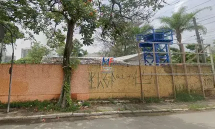 Excelente terreno  em moema  com 1.679 m² ,testada 51,75  m , estuda permuta pronta 20 % a 30 % , zoneamento zeup. ref 11.373