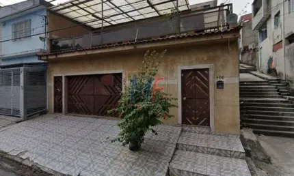 Linda casa térrea com 250 m² de terreno e 217 m² de a.c., 3 dorms ( sendo 1 suíte), 6 vagas   no jardim gonzaga. aceita permuta. ref: 11.719