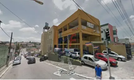 REF 11.866 Excelente Prédio Comercial no bairro Vila Marieta, com 1426 m² A.C. 627 m² de terreno, testada 50 metros. ZONEAMENTO: ZC-ZEIS