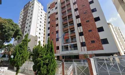 REF: 12.475 Linda Cobertura no bairro Jardim das Nações - Taubaté, com 4 dorms sendo 1 suíte + 2 banheiros, 2 vagas e 168 m² de área útil.
