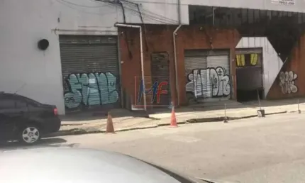Excelente Galpão Comercial localizado Cambuci, 3.929 m²  area construida , 2.700 m² terreno , duas  Frentes sendo uma 44 m e a  outra de 14 m .  ZON. : ZM. REF 12.936