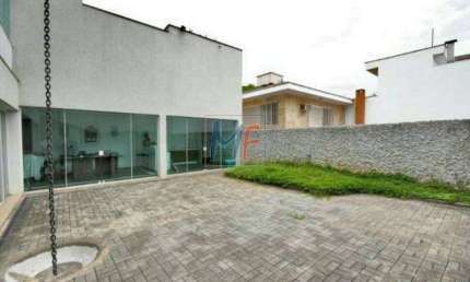 REF  12.984- Excelente casa localizada  bairro Planalto Paulista, 356 m² a.c, 360 m² a.t, Frente: 12, 3 dorms( 3 suítes), 4 vagas. ZON.: ZER-1.