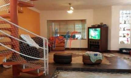 REF: 13.047 - Excelente sobrado no bairro Vila Fernandes, com 4 dorms sendo 1 suíte, 3 vagas, 216 m²  terreno . Estuda-se permutas.