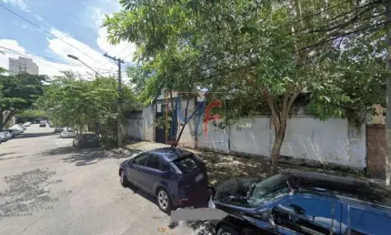 Ref: 13.749 excelente terreno bairro mooca, com 1.150 m² e 650 m² de área construída, testada 23 m, zoneamento zm, não aceita permuta.