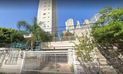 REF: 13.781 - Lindo apartamento para Locação no bairro Santo Amaro, com 138 m² sendo 3 suítes, sala com sacada, lavabo, 2 vagas.