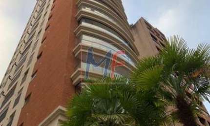 REF: 13.943 - Belíssima Cobertura Duplex  em Moema, vista privilegiada, com 4 suítes, varanda, área externa com piscina 6 vagas, 240 m² .