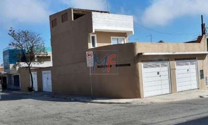 REF: 14.293 - Lindo sobrado no Jardim dos Ipês, com 4 dormitórios, sala, cozinha, 4 banheiros social, garagem para 6 automóveis, 200 m² .