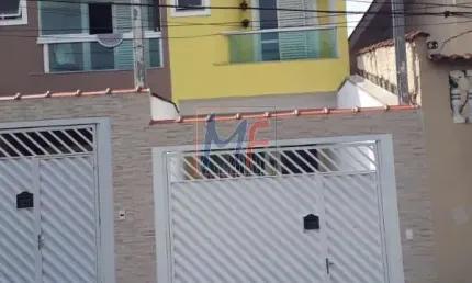 Lindo sobrado á venda no bairro Jardim Alvorada, com 3 quartos (1 suíte), sala, armários na cozinha, lavabo, banheiro, 2 vagas. REF: 14.760