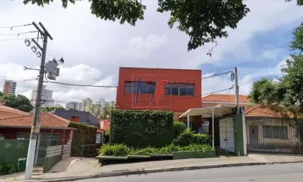 Prédio comercial localizado no bairro vila madalena, com 628 m² a.c, 458 m² terreno, frente: 12 metros. zon.: zcor-2. 6 vagas (ref 14.866))