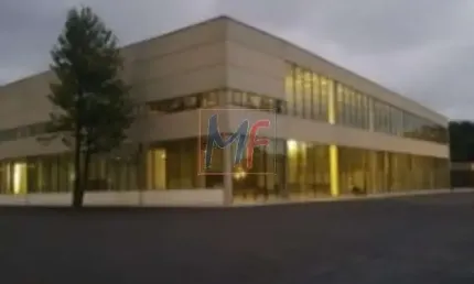 Excelente Galpão Comercial em Atibaia/SP, com 3.998 m² a.c., sendo 3.503 m² térreo  e mezanino com 494 m². (REF. 14.814 )