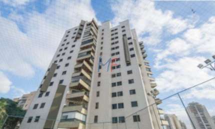 REF: 15.670 - Lindo apartamento no Jd. Marajoara , 180 m²a.u.,  4 quartos (2 suítes) sala, cozinha, banheiro, despensa, lareira, 4 vagas. Lazer.