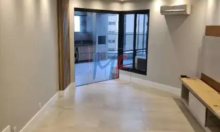 REF: 15.874 - Lindo apartamento na Vila Suzana, 81 m² área útil, 1 suíte, lavabo, sala, varanda gourmet, cozinha, 2 vagas + deposito. Lazer.