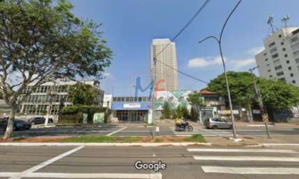 Excelente terreno no bairro Santo Amaro,  com1.320 m² e 1.362 m²  área construída, testada 40 metros, zoneamento ZEU.  Estuda pequena parte em permuta. REF 15.950 -