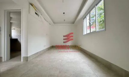 Village com 3 dormitórios à venda, 190 m² por R$ 1.350.000,00 - Gonzaga - Santos/SP