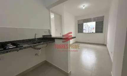Apartamento com 1 dormitório, reformado, localizado no Bairro do Embaré/Santos.