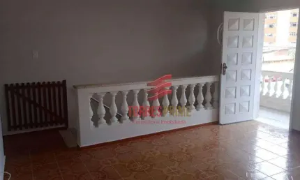 Casa com 3 dormitórios à venda, 142 m² por R$ 700.000,00 - Encruzilhada - Santos/SP