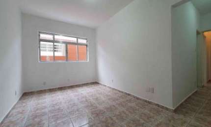 Apartamento com 2 quartos para alugar no Embaré, Santos 