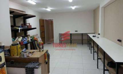 Casa comercial 4 salas com banheiro, Centro, Santos SP