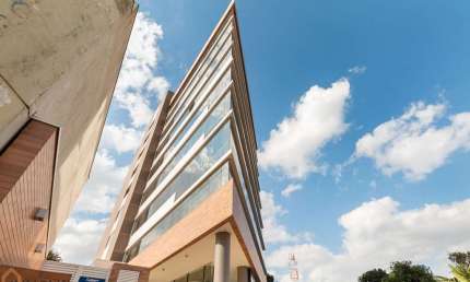 Cjto Comercial/Sala para alugar, 98.92 m2 por R$4800.00  - Centro - Sao Jose Dos Pinhais/PR