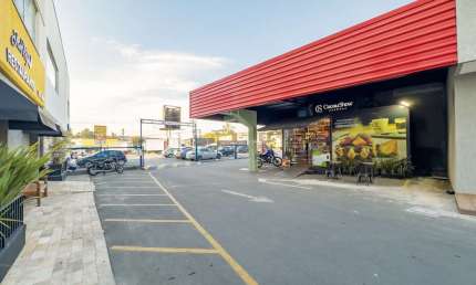 Loja em Supermercado para alugar, 35.10 m2 por R$1990.00  - Guaraituba - Colombo/PR