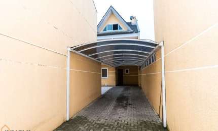 Sobrado com 4 quartos  à venda, 148.00 m2 por R$649000.00  - Uberaba - Curitiba/PR