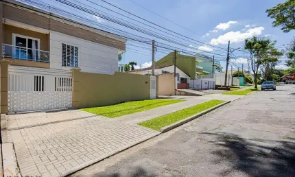 Casa em Condomínio com 3 quartos  à venda, 125.00 m2 por R$770000.00  - Boqueirao - Curitiba/PR