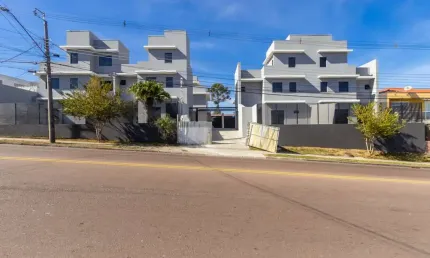 Casa em condomínio com 3 quartos  à venda, 95.00 m2 por r$635000.00  - guabirotuba - curitiba/pr