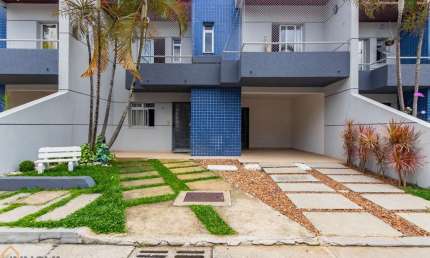 Sobrado em Condomínio com 3 quartos  à venda, 109.48 m2 por R$570000.00  - Boqueirao - Curitiba/PR