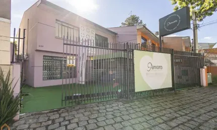 Sobrado com 3 quartos  à venda, 140.00 m2 por r$620000.00  - agua verde - curitiba/pr