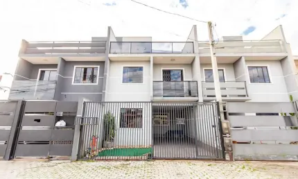 Sobrado com 3 quartos  à venda, 97.87 m2 por R$500000.00  - Pinheirinho - Curitiba/PR