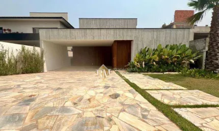 Casa de Alto Padrão à Venda no Condomínio Villas do Golfe em Itu/SP