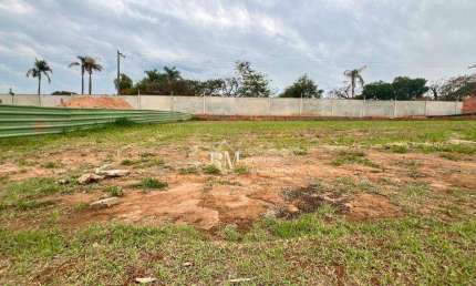 Terreno no condomínio Villa do Sapezal em Indaiatuba/SP