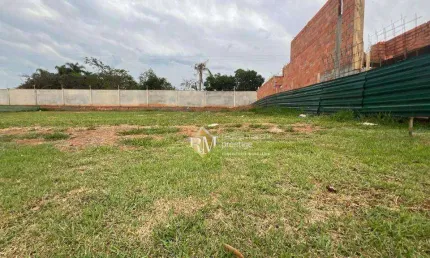 Terreno no condomínio Villa do Sapezal em Indaiatuba/SP