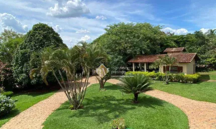 Casa com 5 dormitórios à venda, 735 m² por R$ 2.600.000,00 - Condomínio Colinas do Mosteiro de Itaici - Indaiatuba/SP