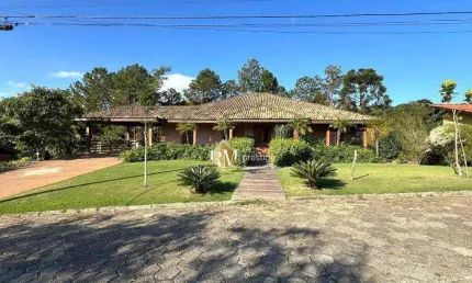 Conforto, privacidade e natureza no condomínio Chácara Flora em Itu/SP