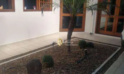 Excelente Casa à Venda e locação no Condomínio Portal de Itu!