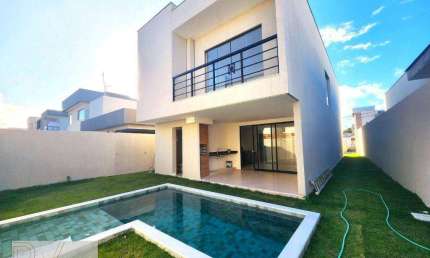 Casa 4 Dormitórios, 3 Suítes à Venda, 200 m² por R$ 1.200.000,00 - Abrantes - Camaçari/BA