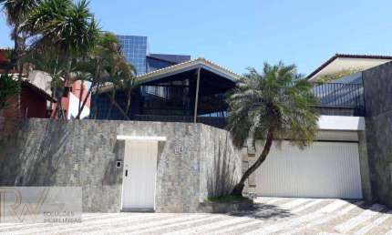Casa à Venda com 575 m² de Terreno e 354 m² de área Construída  por 2.600.000,00