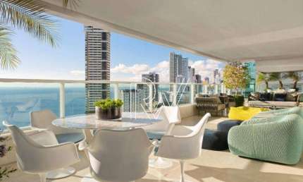Apartamento com 4 dormitórios à venda, 305 m² por R$ 10.800.000,00 - Barra - Salvador/BA