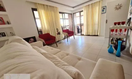 Apartamento Alto Padrão  4  Dormitórios,  4  Suítes  à  Venda   179 m²   R$ 1.750.000,00 - Graça - Salvador/BA