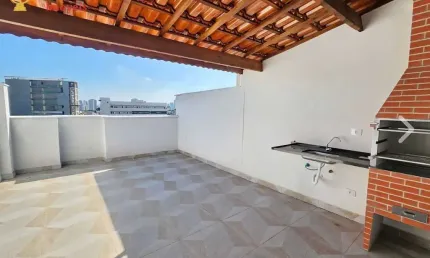 Sobrado com terraço gourmet em condomínio na Vila Granada, SP