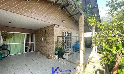 Casa com 3 quartos à venda na Rua Olinda, 98, Shangri-lá, Pontal do Paraná
