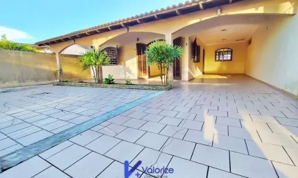 Casa com 2 quartos à venda na Rua 15, 188, Riviera, Matinhos