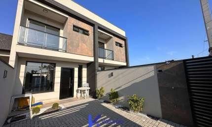 Casa com 3 quartos à venda na Avenida Paranaguá, 8470, Perequê, Matinhos