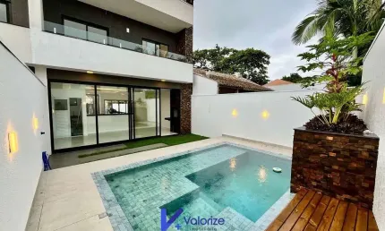 Casa com 3 quartos à venda na Santos Dumont, 499, Canoas, Pontal do Paraná
